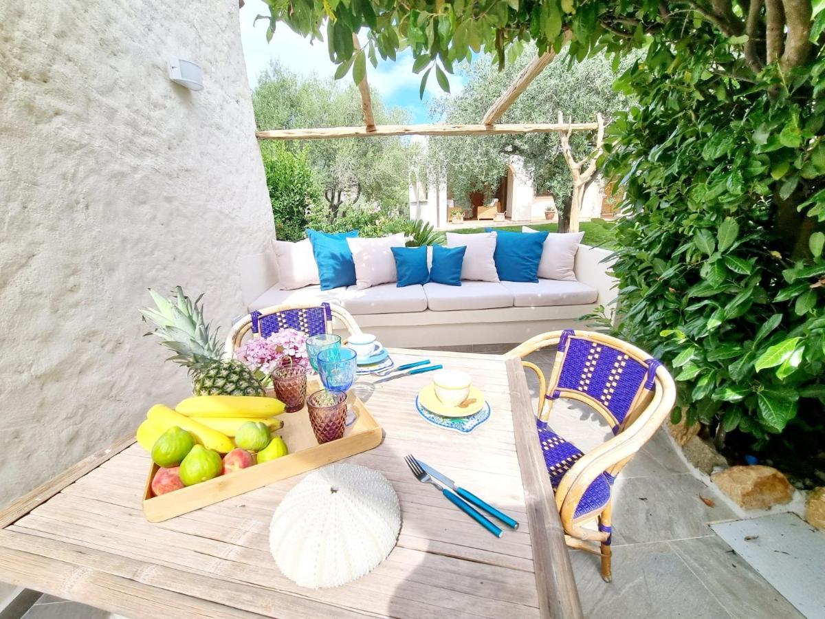 Stazzo San Teodoro Il Ginepro Piscina Condivisa Apartment ภายนอก รูปภาพ