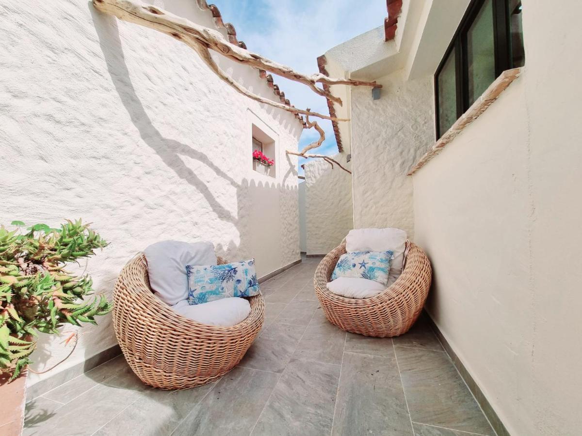Stazzo San Teodoro Il Ginepro Piscina Condivisa Apartment ภายนอก รูปภาพ