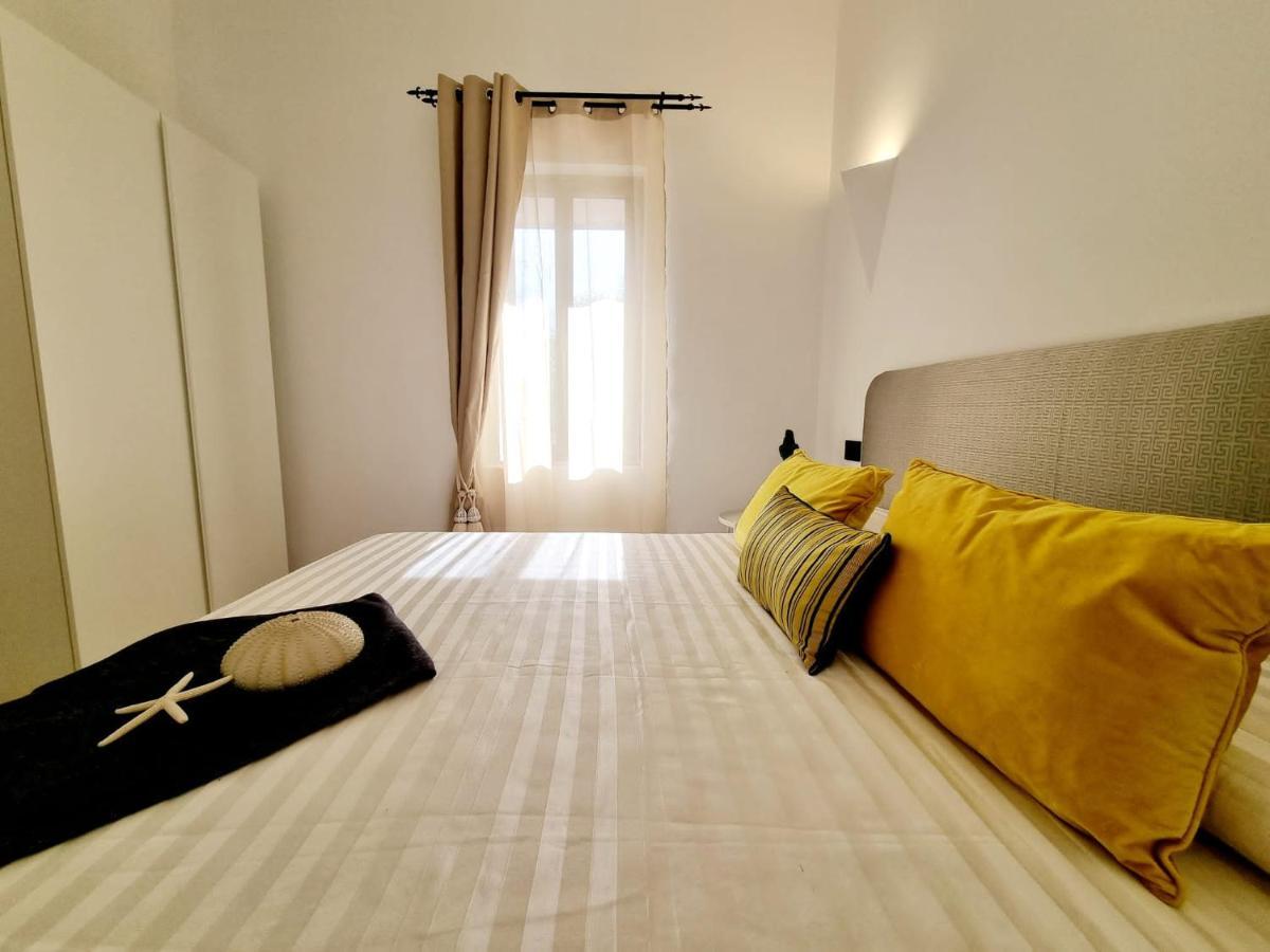Stazzo San Teodoro Il Ginepro Piscina Condivisa Apartment ภายนอก รูปภาพ