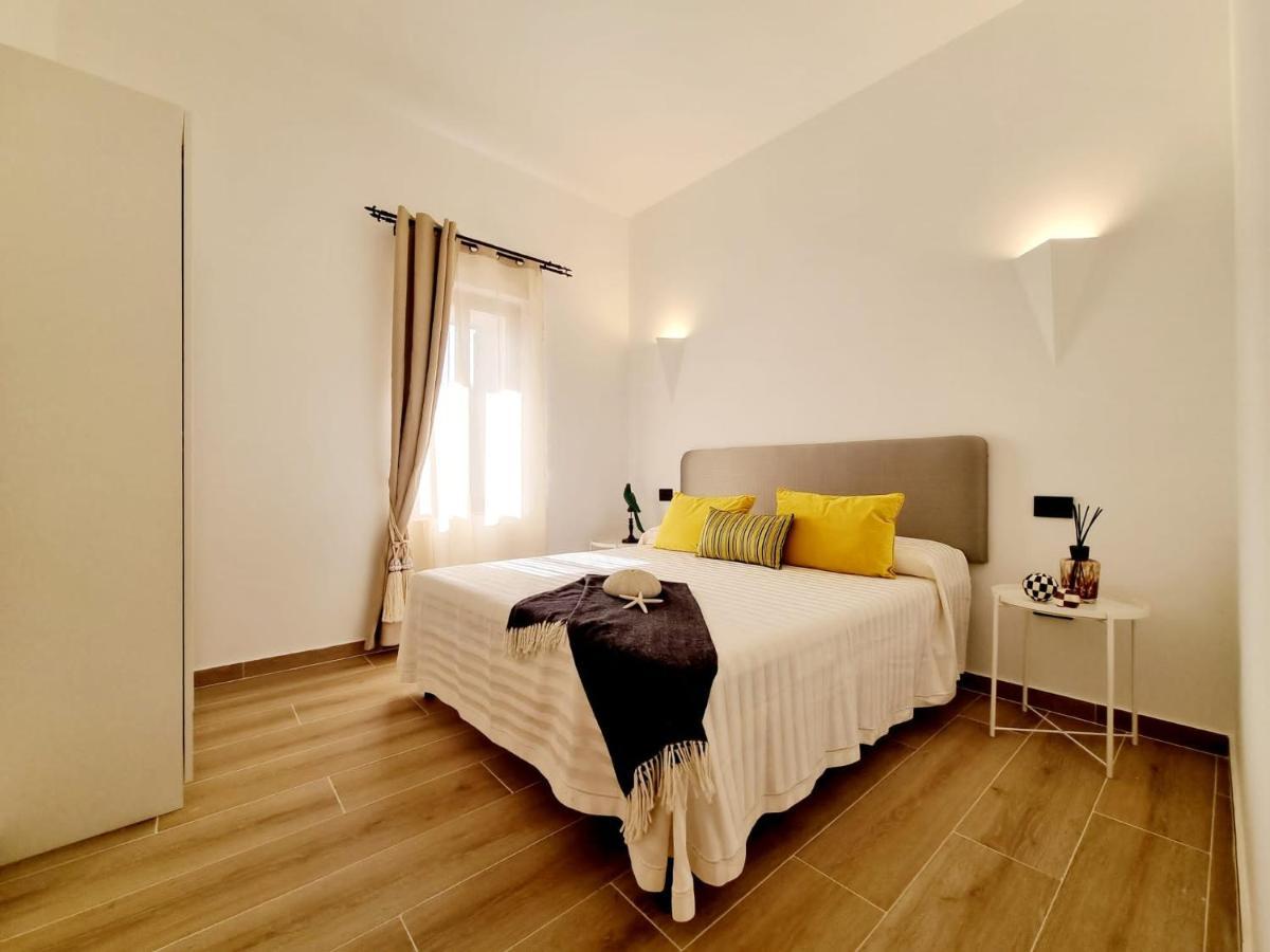 Stazzo San Teodoro Il Ginepro Piscina Condivisa Apartment ภายนอก รูปภาพ