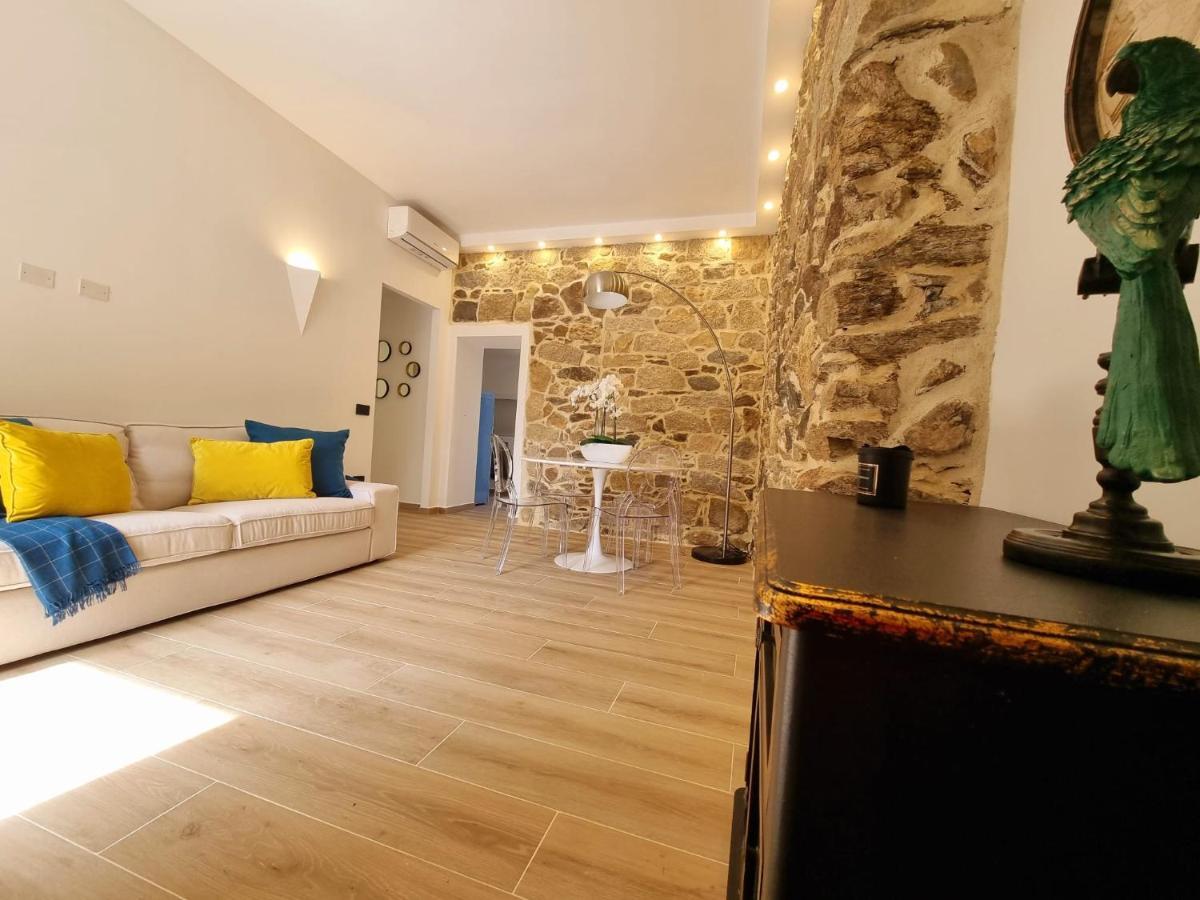 Stazzo San Teodoro Il Ginepro Piscina Condivisa Apartment ภายนอก รูปภาพ