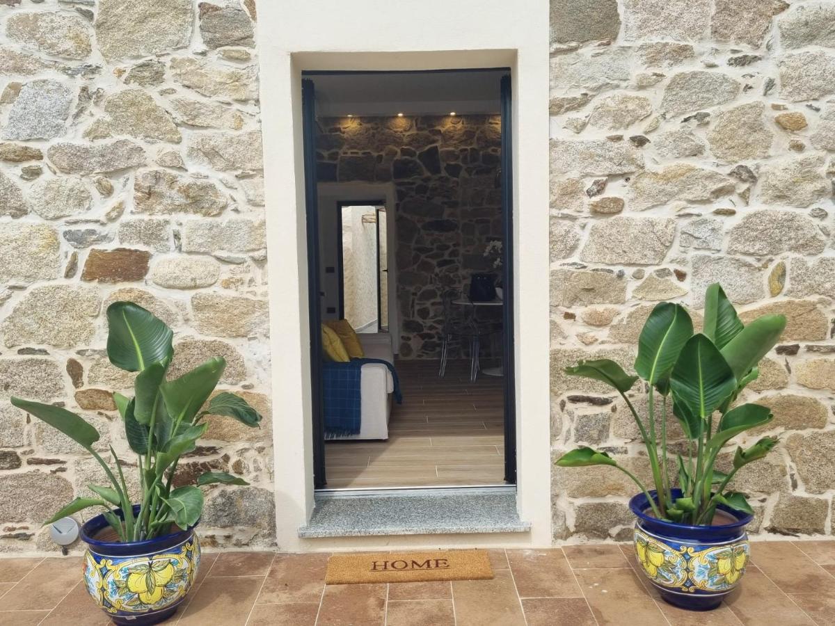 Stazzo San Teodoro Il Ginepro Piscina Condivisa Apartment ภายนอก รูปภาพ