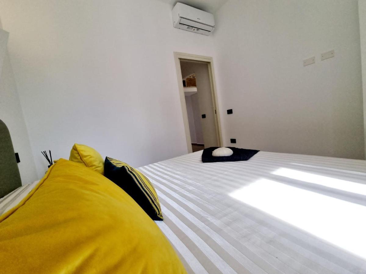 Stazzo San Teodoro Il Ginepro Piscina Condivisa Apartment ภายนอก รูปภาพ