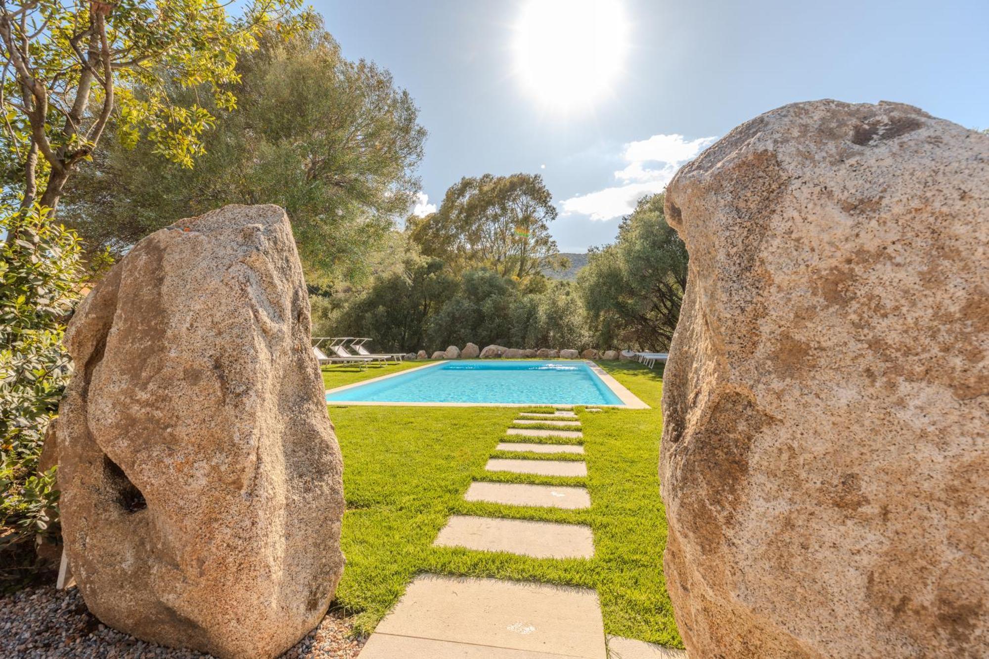 Stazzo San Teodoro Il Ginepro Piscina Condivisa Apartment ภายนอก รูปภาพ