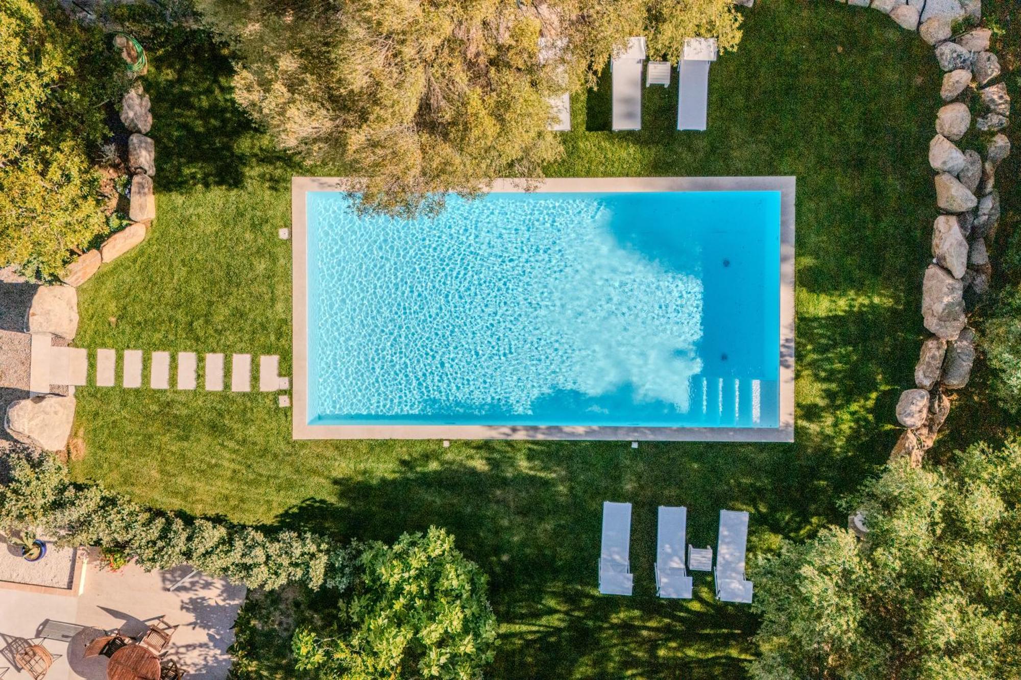 Stazzo San Teodoro Il Ginepro Piscina Condivisa Apartment ภายนอก รูปภาพ